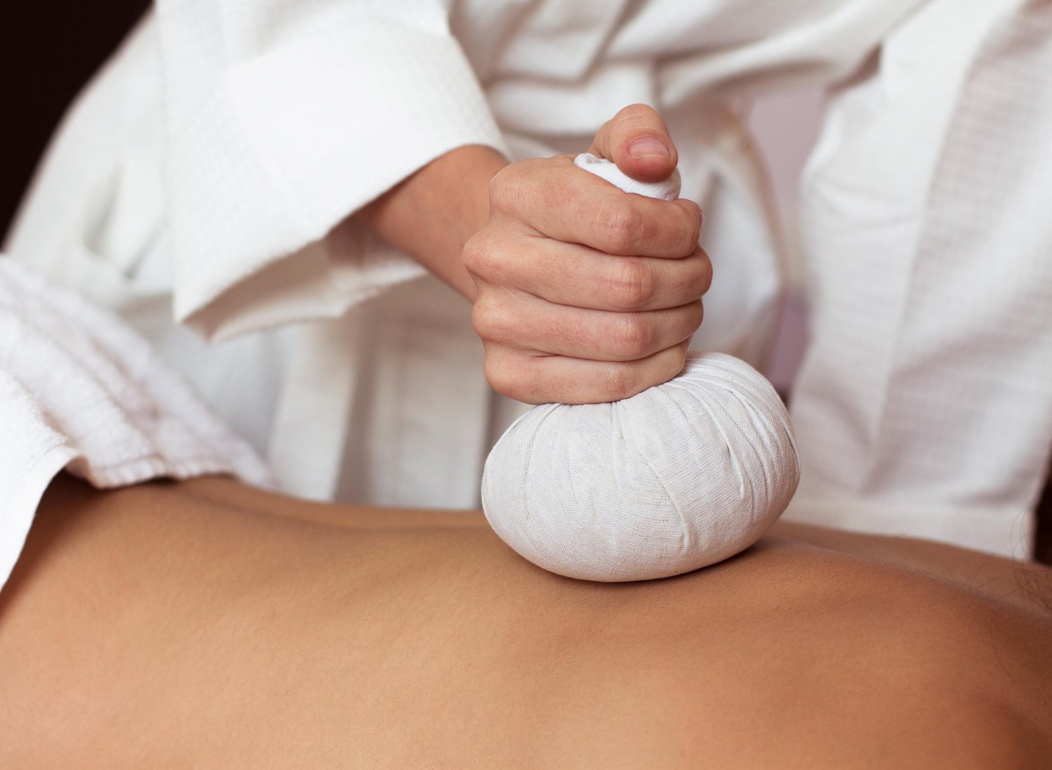 Thai Herbal Compress Massage treatment