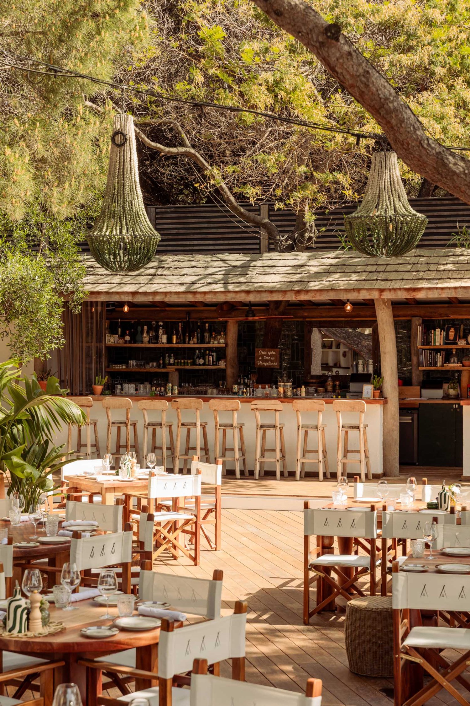 Nikki Beach Miami - outdoor bar