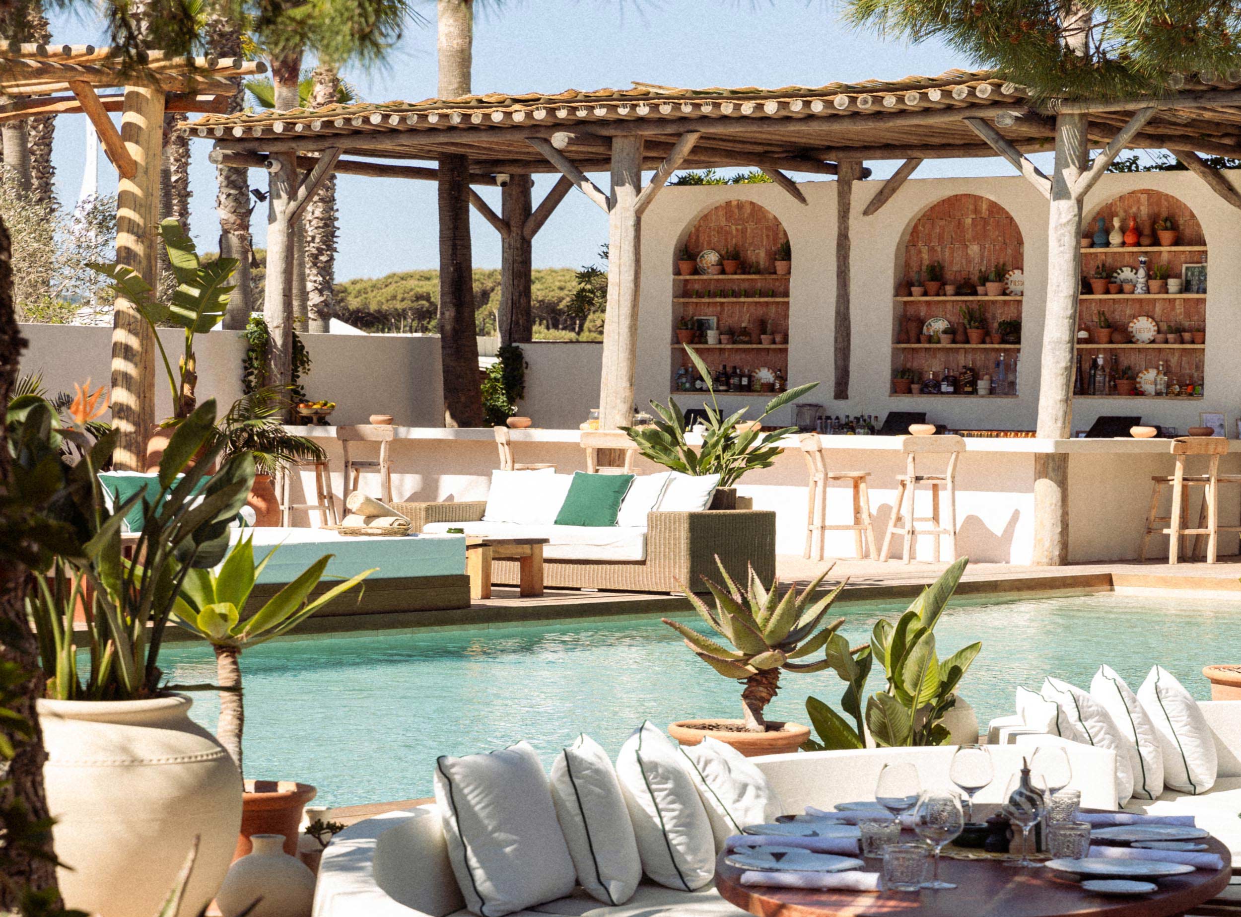 Nikki Beach Saint Tropez outdoor pool, bar and lounge areas