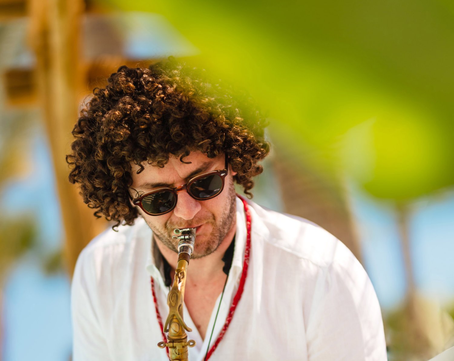guest Steve Sax playing the saxophone