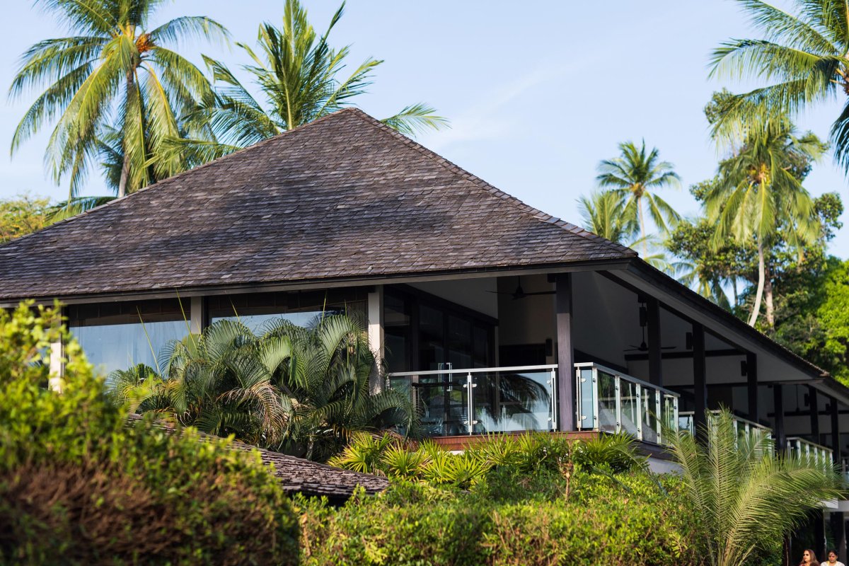 Shot of the exterior of the Luux Ocean View Penthouse