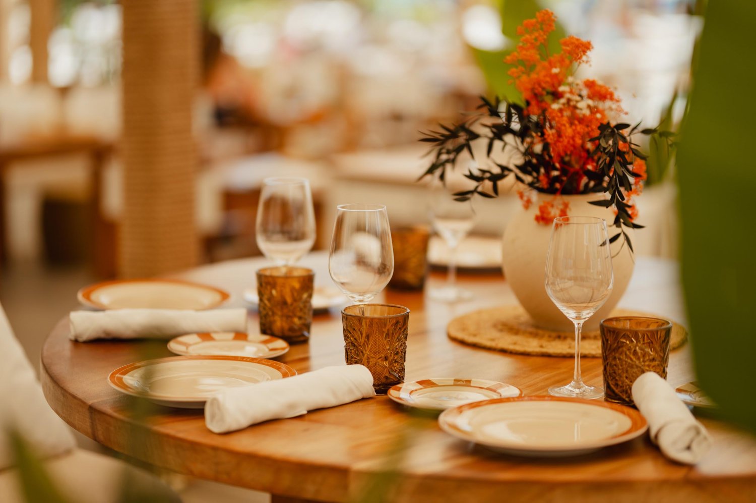 Nikki Beach Mallorca - Restaurant dining area
